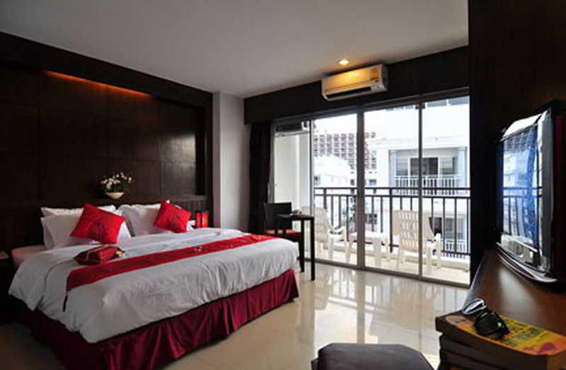 Thai Siam Patong Exterior photo