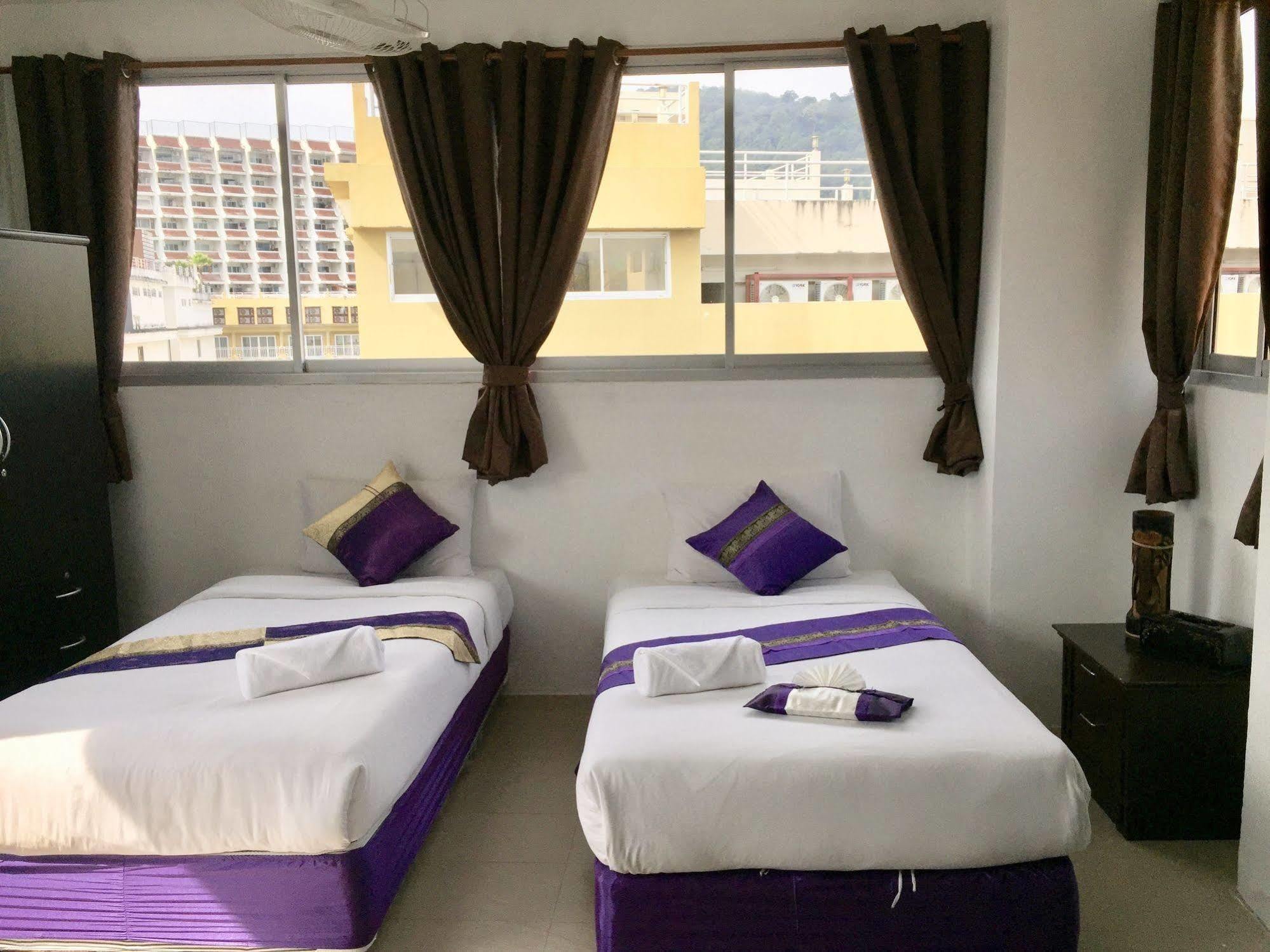 Thai Siam Patong Exterior photo