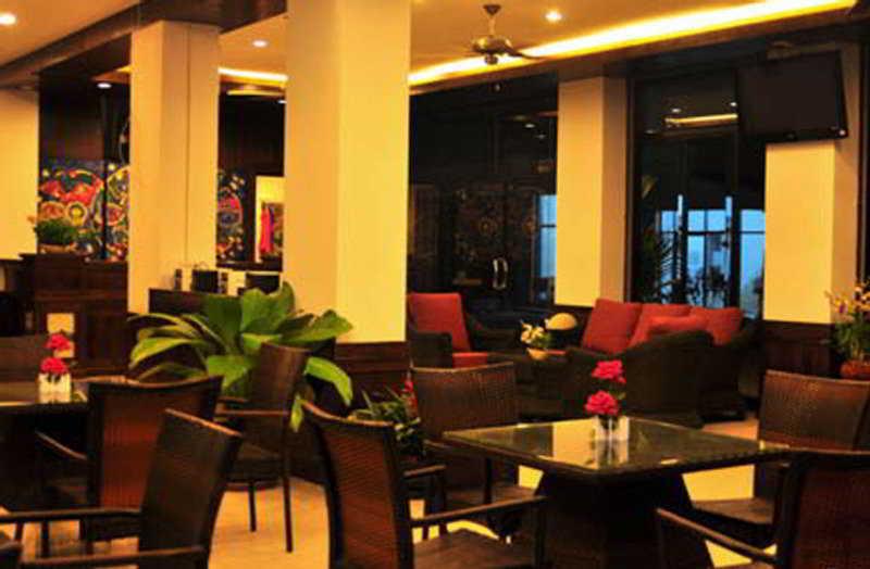 Thai Siam Patong Exterior photo